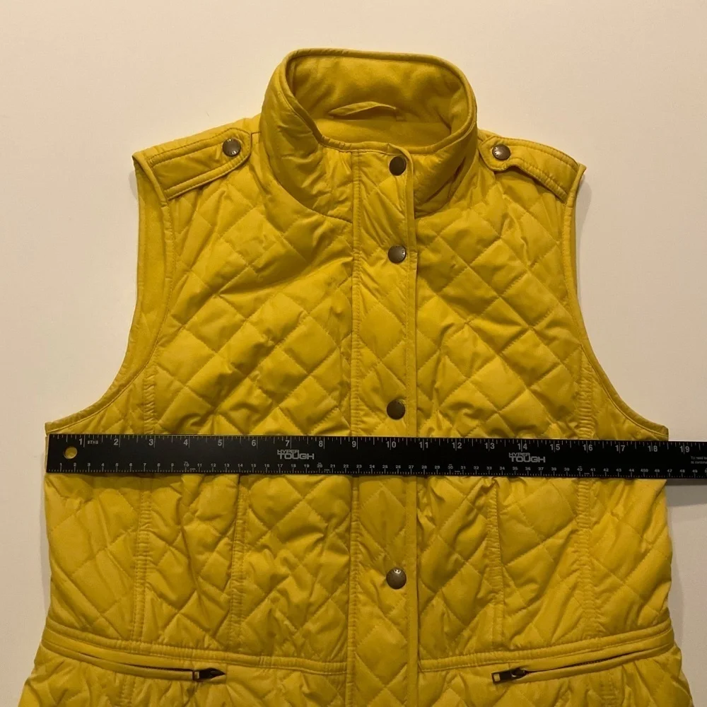 Talbots Quilted Vest Sz M Yellow Fleece Lined Outerwear Equestrian Old Money